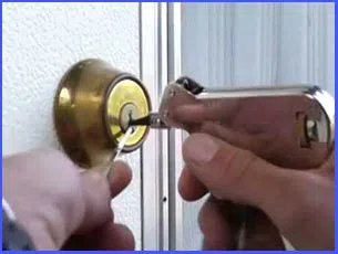 Houston Affordable Locksmith Houston, TX 281-606-4006 - 20-emergency-opening
